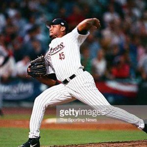 Meet your Posher, Wilfredo